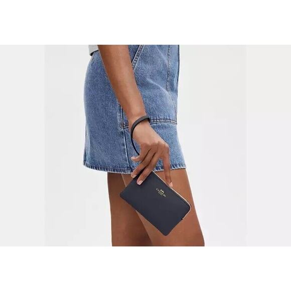 Coach F54626 Crossgrain Leather CornerZip Wristlet Midnight NWOT MSRP $88 - Picture 6 of 8